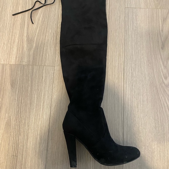 Steve Madden Shoes - Steve Madden Over the knee heel Boots